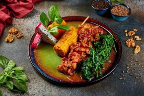 Индейка со шпинатом и кукурузой